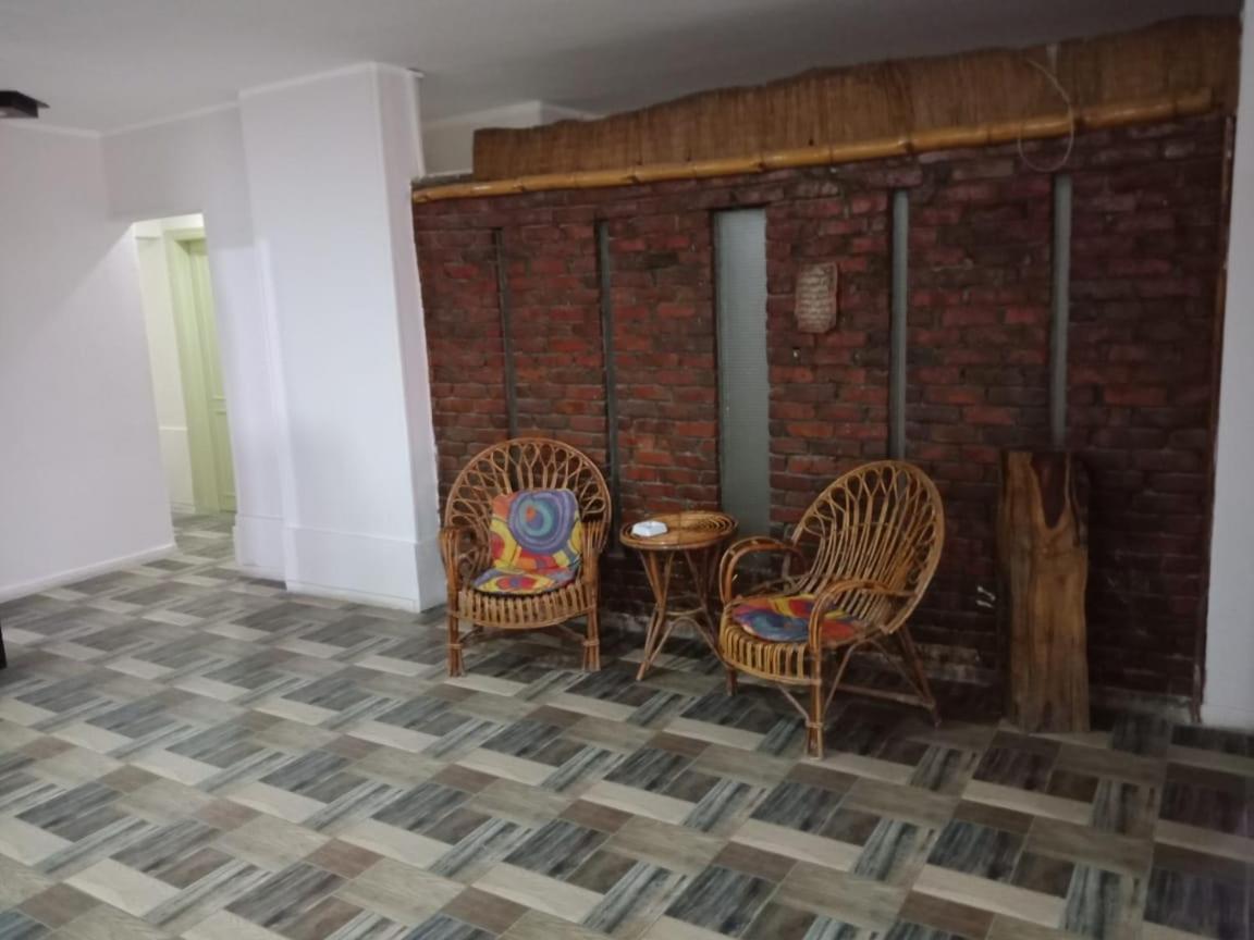 Invitation Hostel *