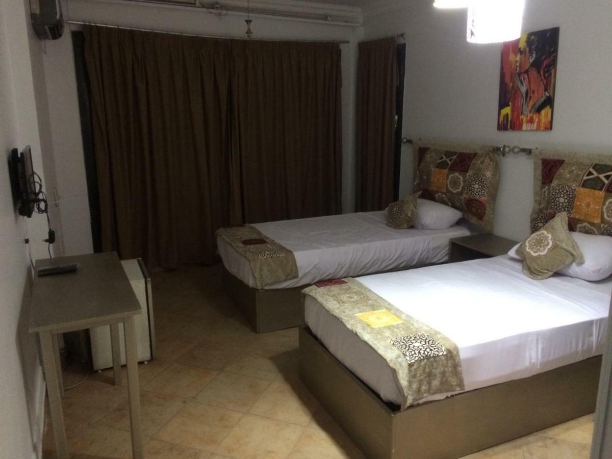 Invitation Hostel Cairo